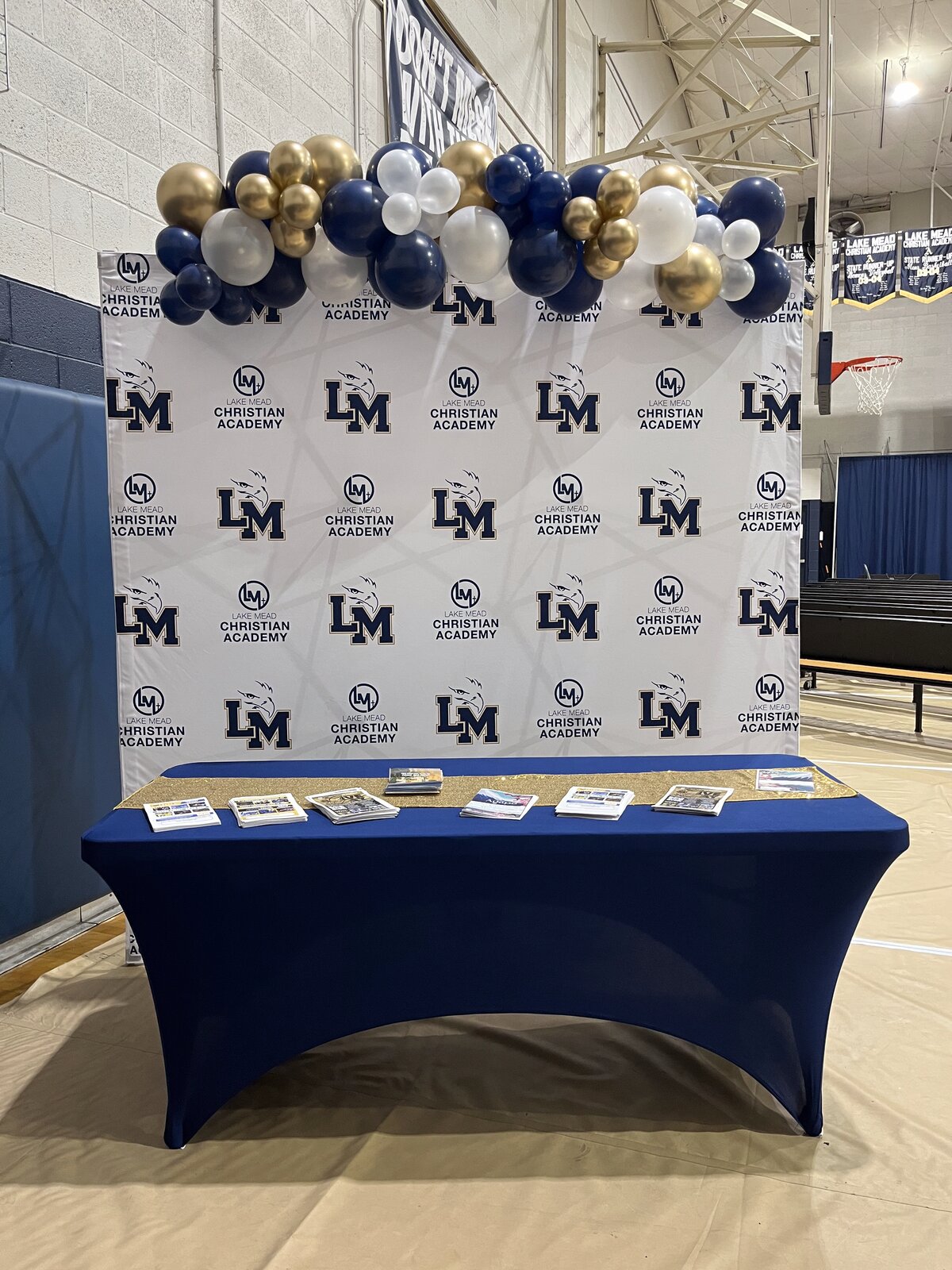 Balloon installation